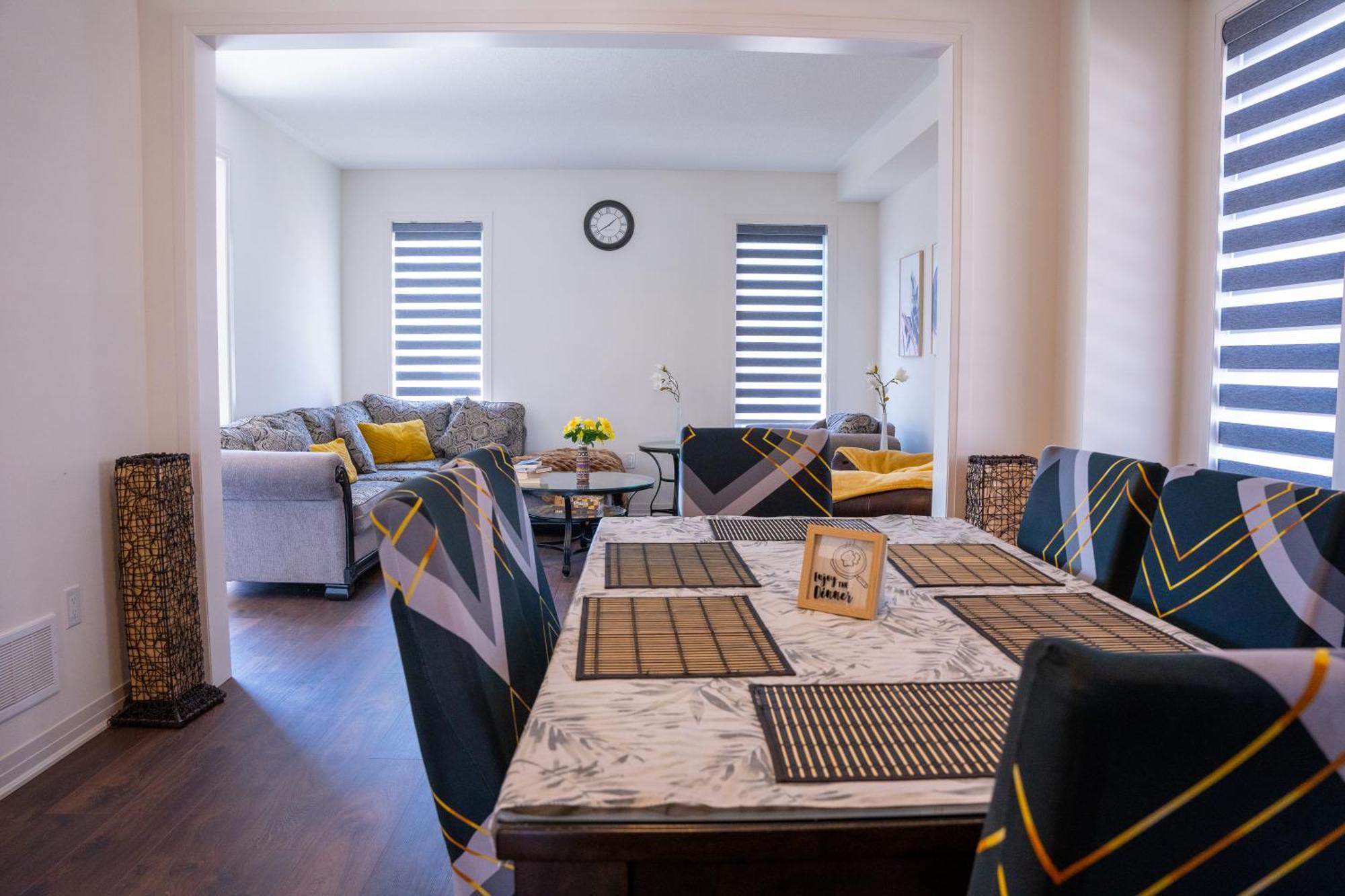 Modern 4Br House In Barrie! 빌라 외부 사진